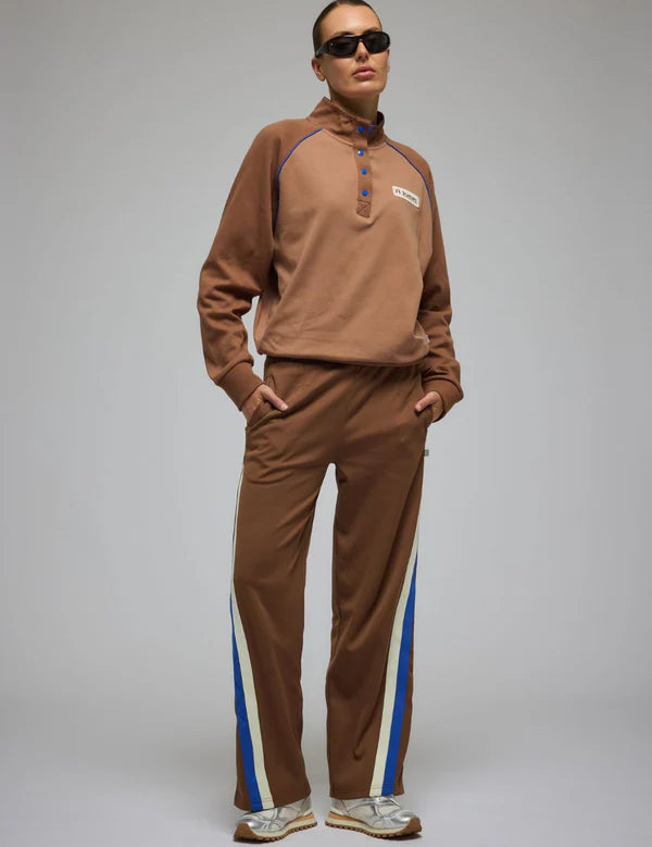 CompaKnitSweaterToastedPecan.webp
