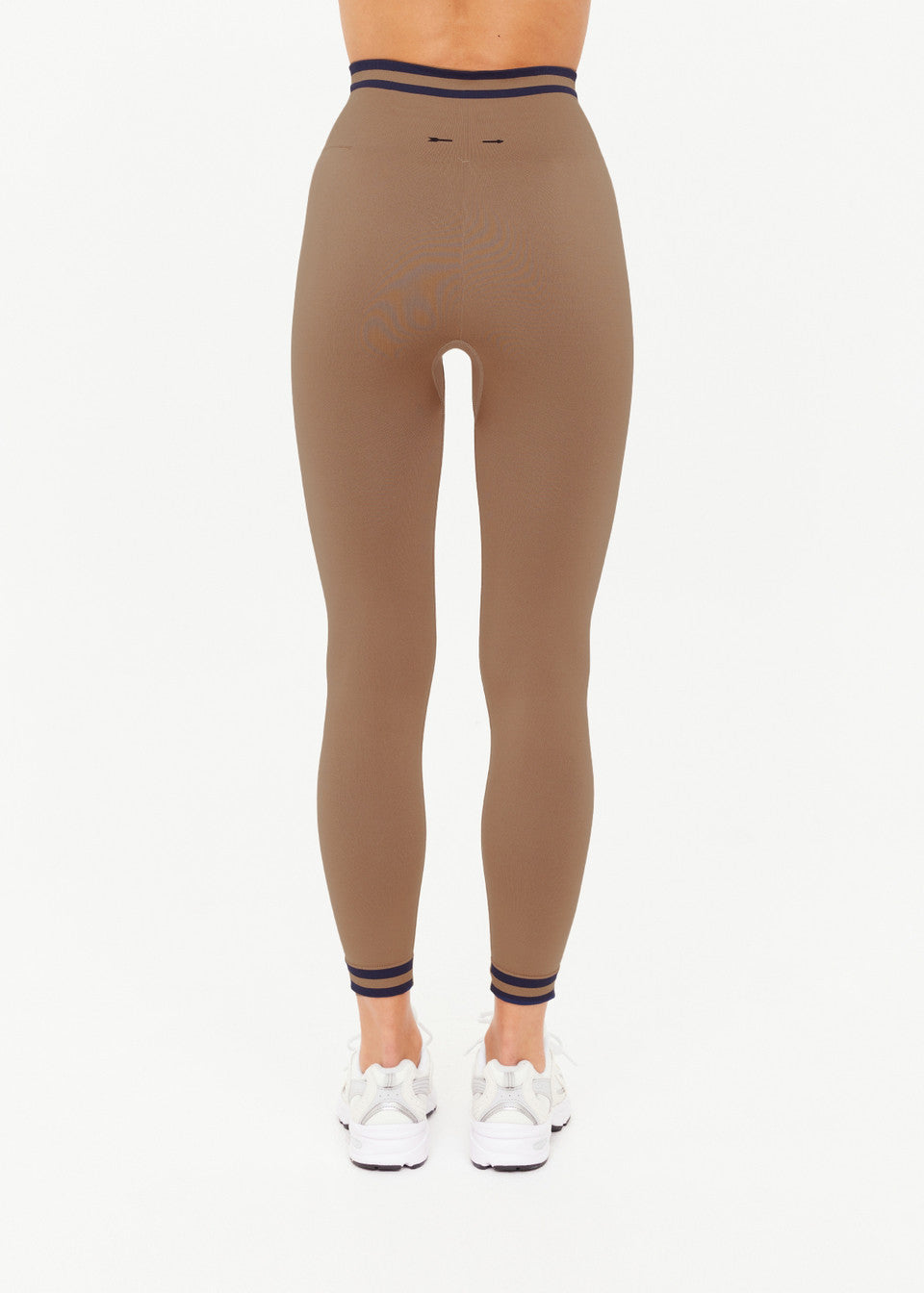 The Upside FORM SEAMLESS 25IN MIDI PANT MOCHA