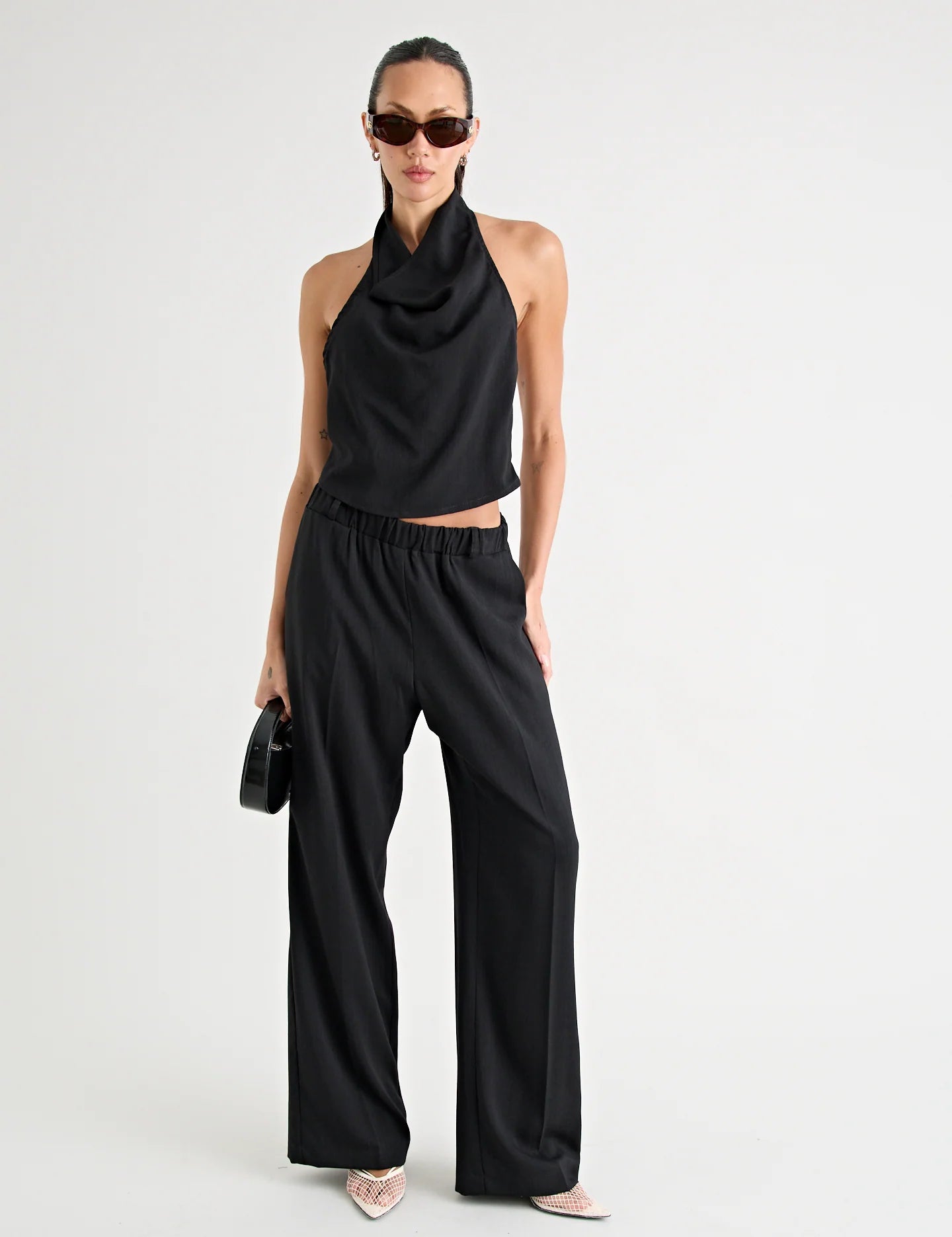 Pfeiffer_PINOCROWLBLACK_e325b0bd-e192-444a-8f1a-98027b172d5c.webp