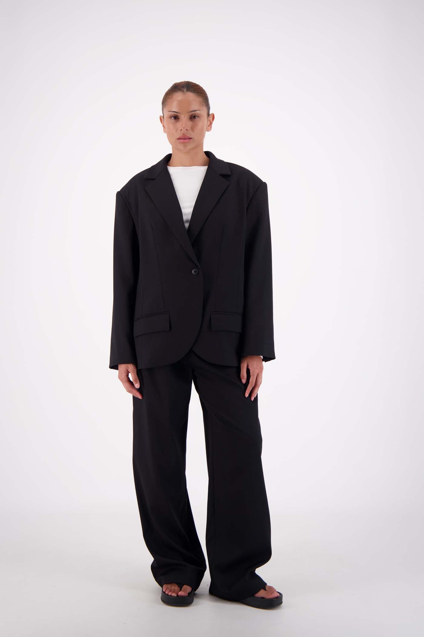 Sabine Blazer – Black | Jasmine Alexa