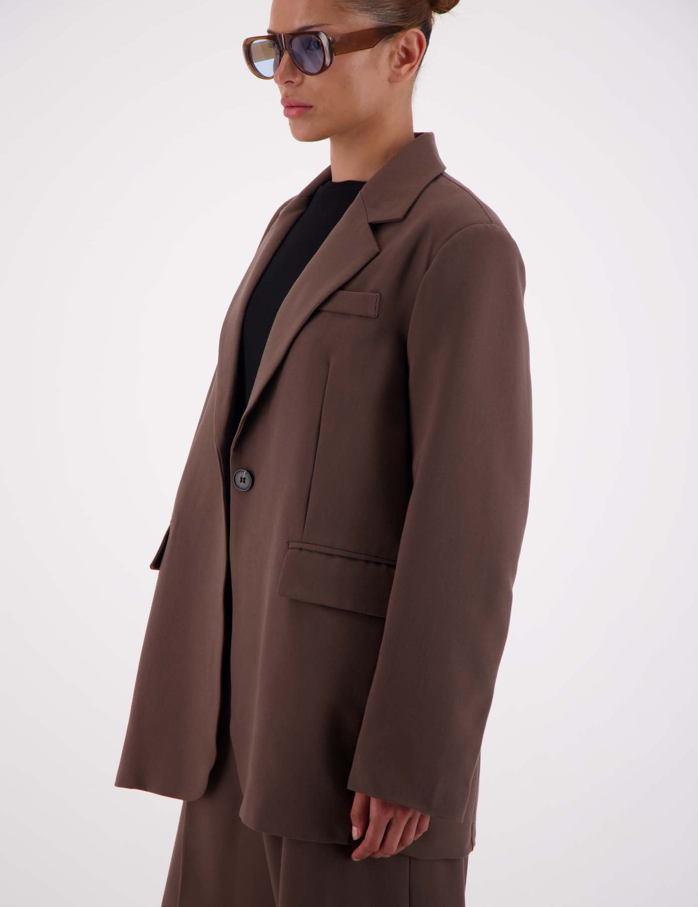 Jasmine Alexa Sabine Blazer in Taupe, side view, single button closure, notch lapel, longline oversized fit