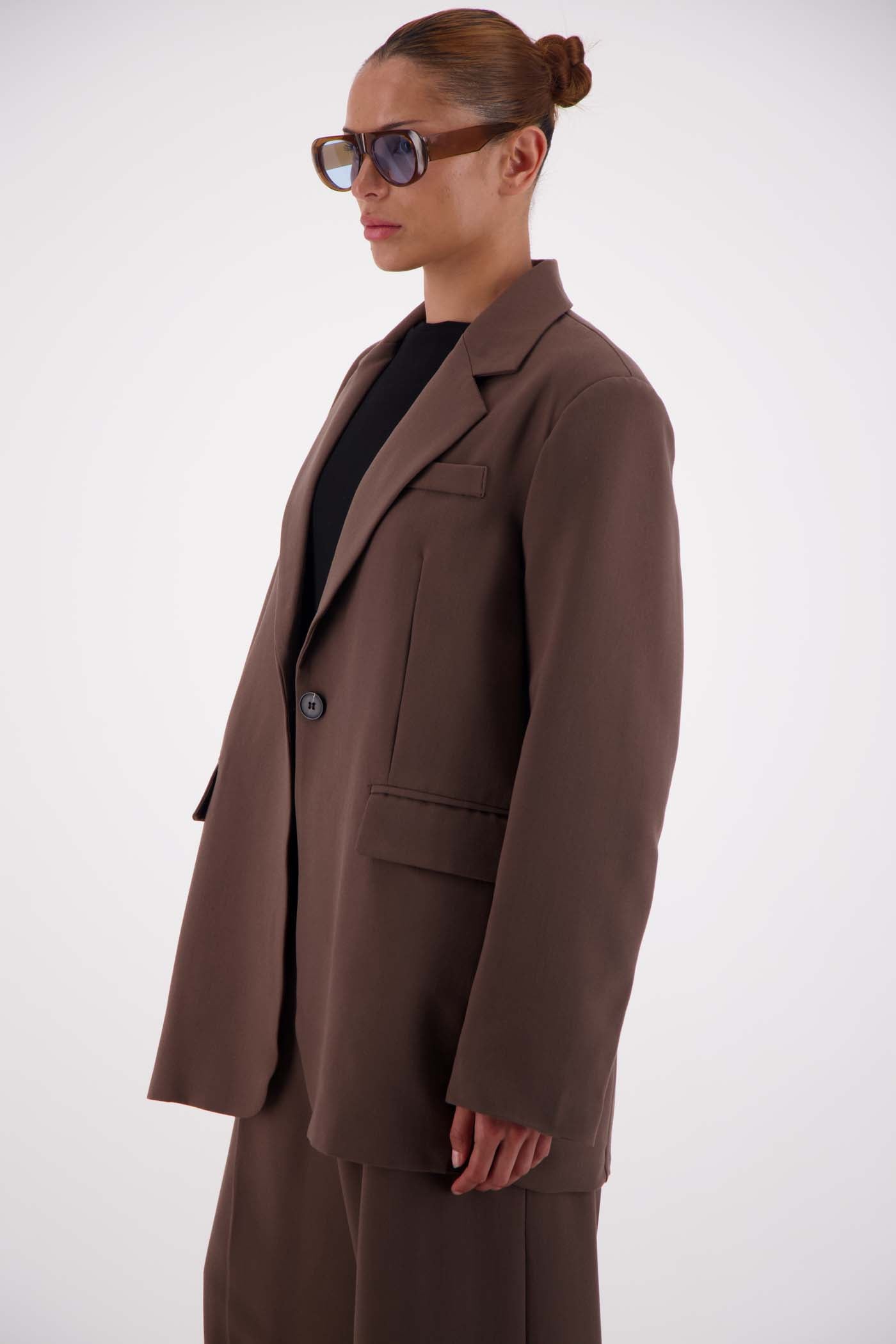 Jasmine Alexa Sabine Blazer in Taupe, side view, single button closure, notch lapel, longline oversized fit