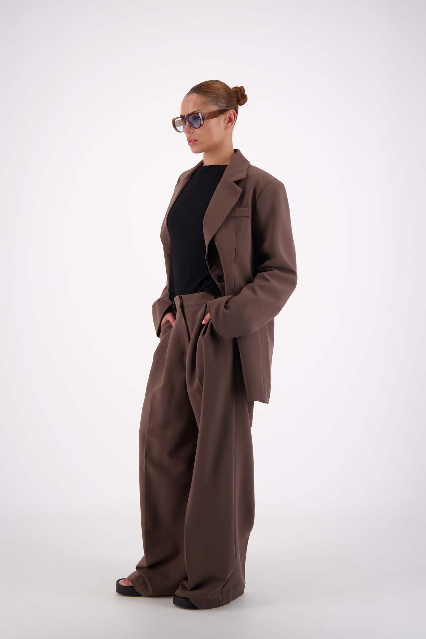 Sabine Blazer – Taupe | Jasmine Alexa