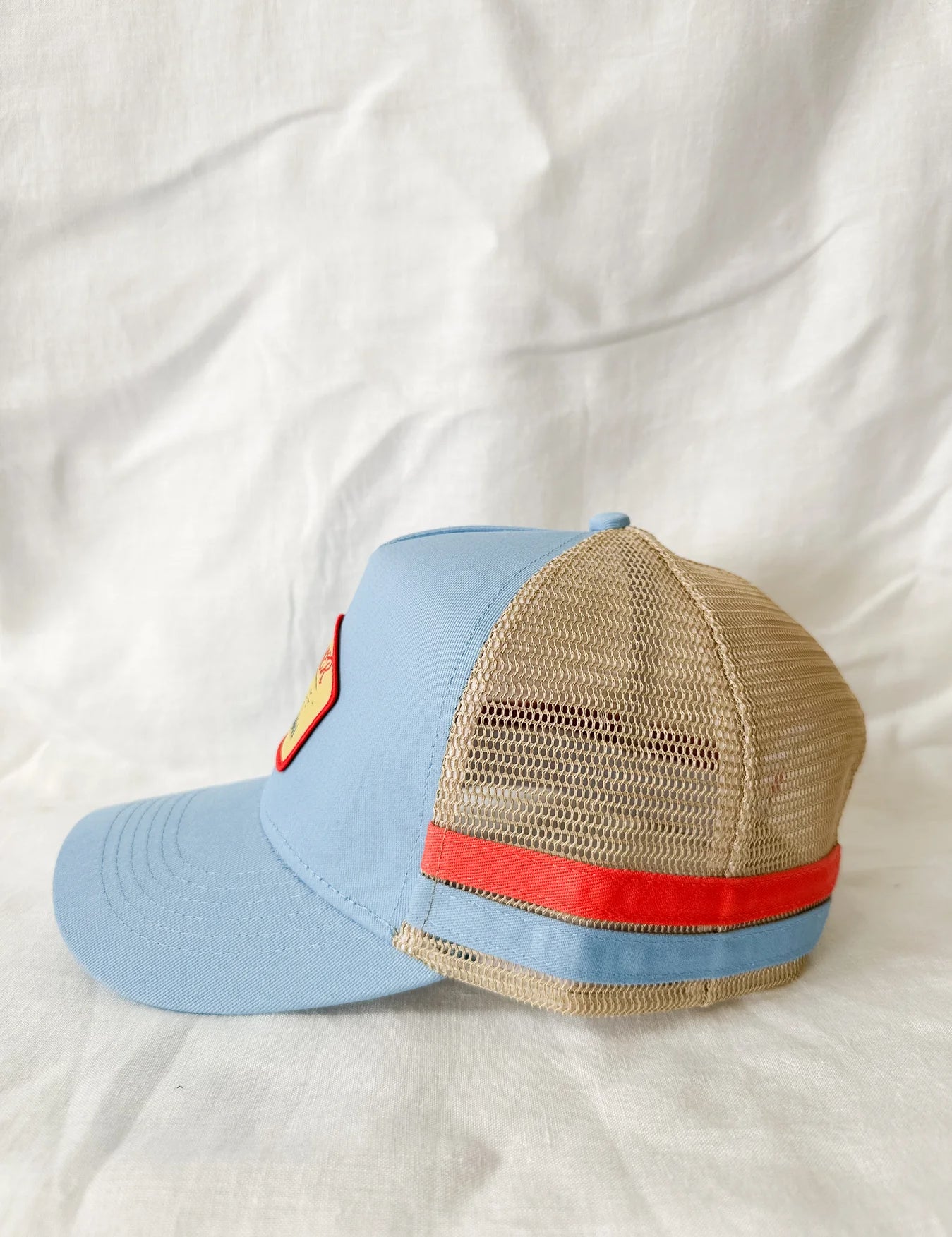 big-sky-trucker-cap-3_1349x1799_d53e6618-8c78-4639-a2ec-366a4e803ab1.webp