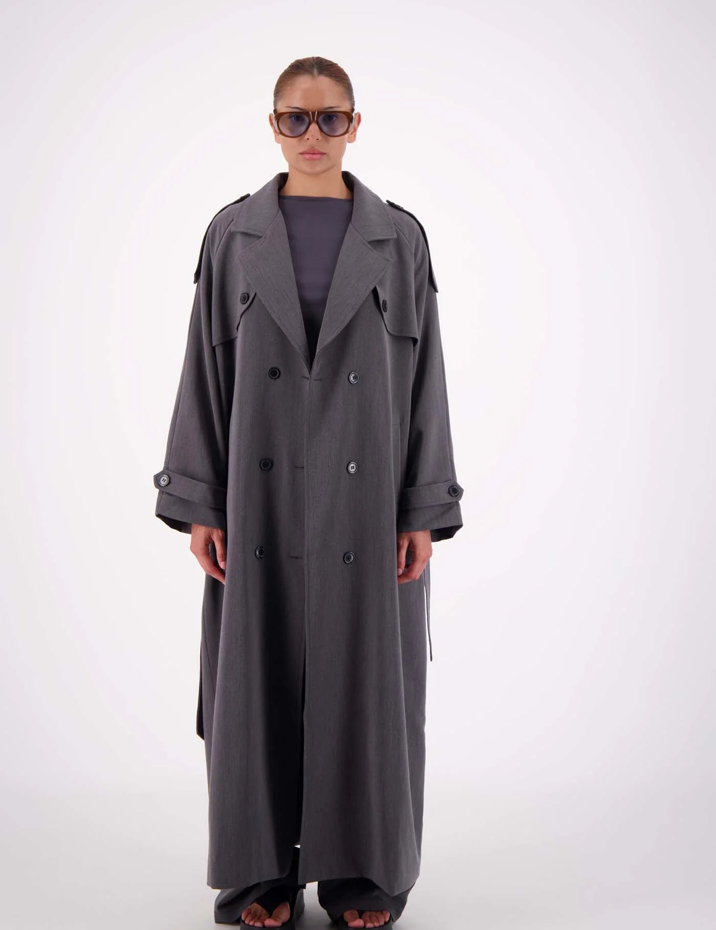 Serena Trench steel grey detail — shoulder epaulettes and button closure open view