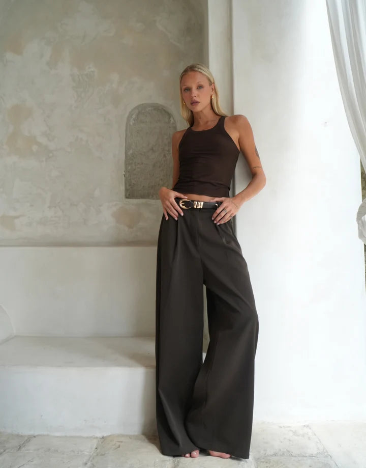 Luna Lane Penny Trouser – relaxed wide-leg tailored trouser model shot