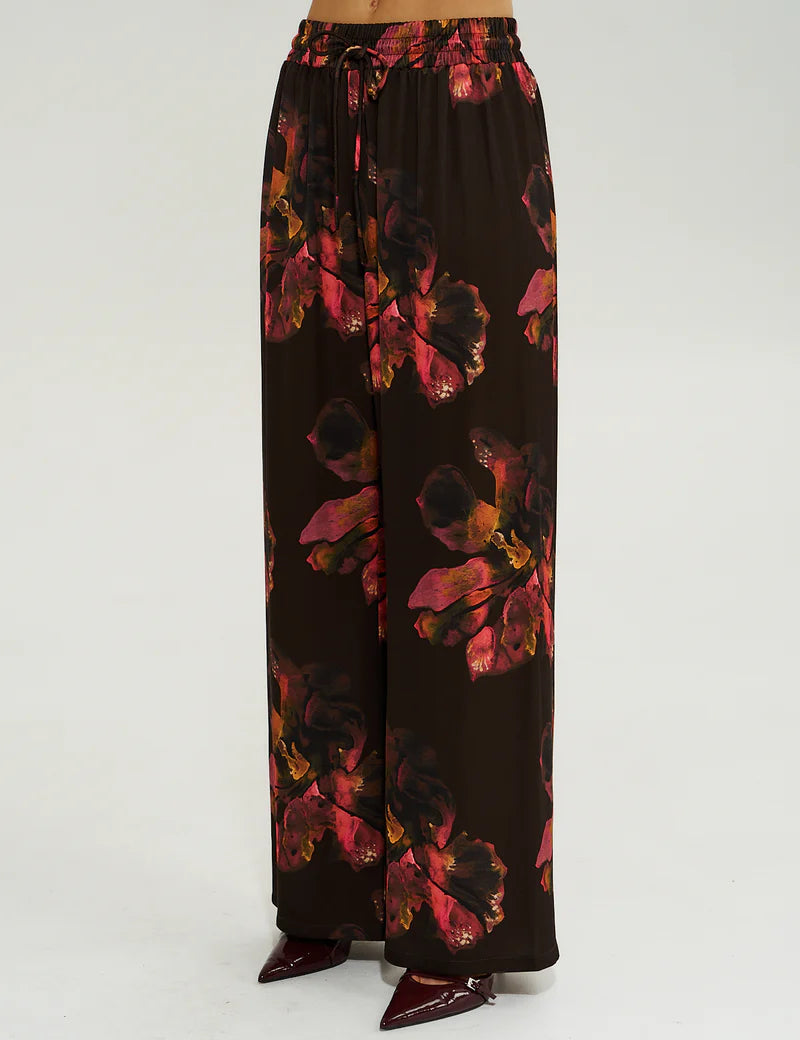 Summi Summi Chocolat Petals wide leg pants La Vie collection side view 